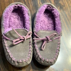 Girls LL Bean slippers